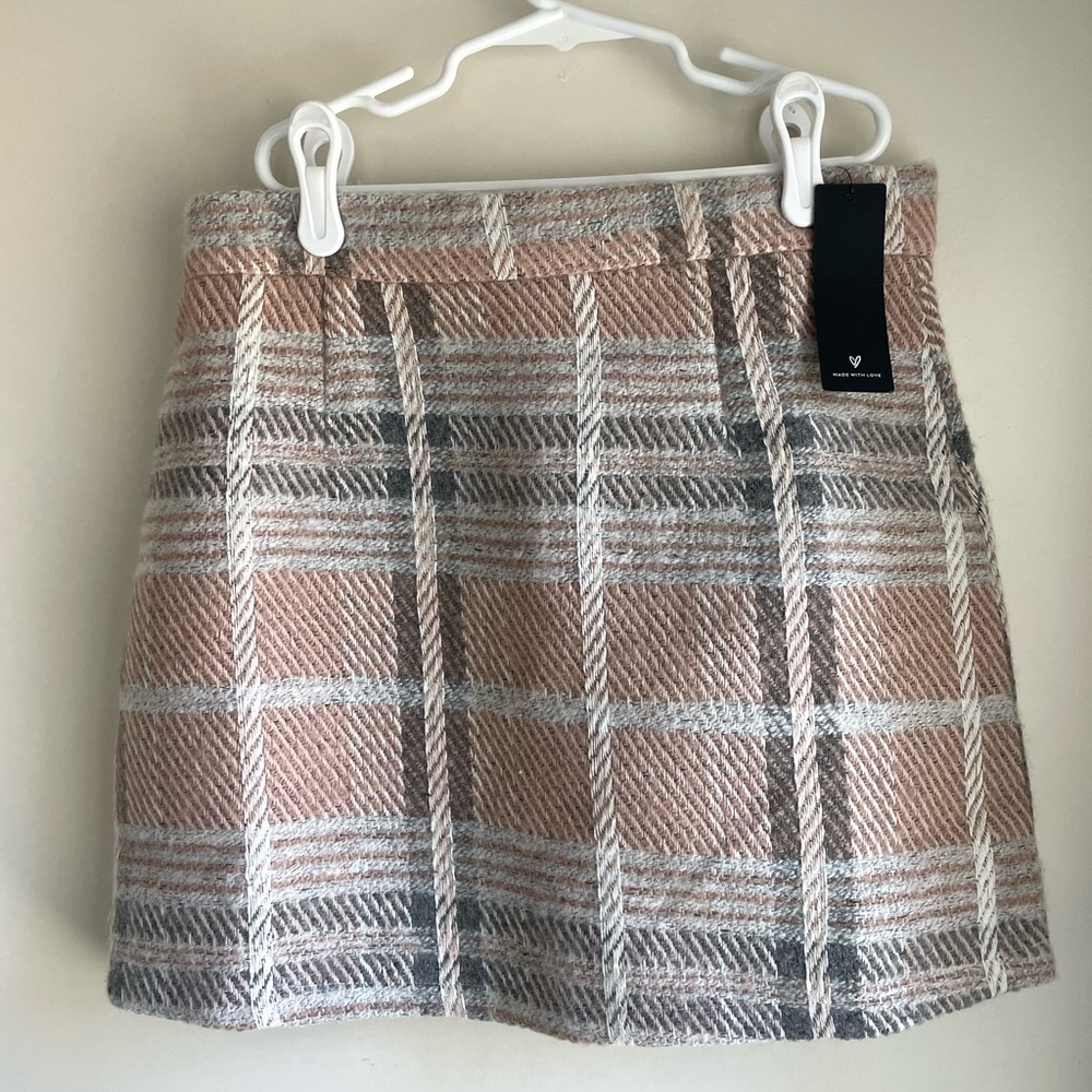 Lulu's Pink and Gray Pleated A-Line Mini Skirt